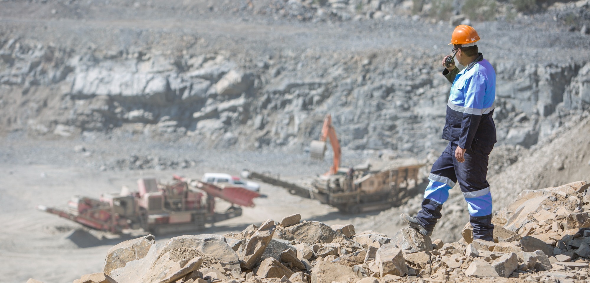 worker-at-quarry-with-industrial-equipment-2026-01-09-10-40-34-utc-1